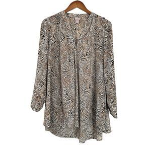Chico's Size 1 M 8/10 Convertible Cheetah-Print Shirt Womens Long Sleeve Chiffon